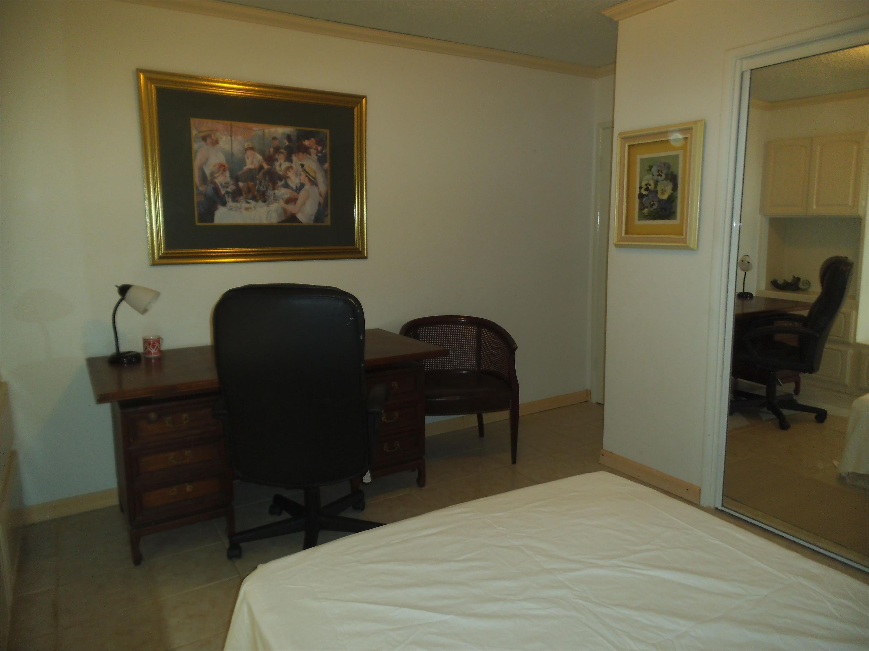 102 E Manfield St unit BR2 – photo 3