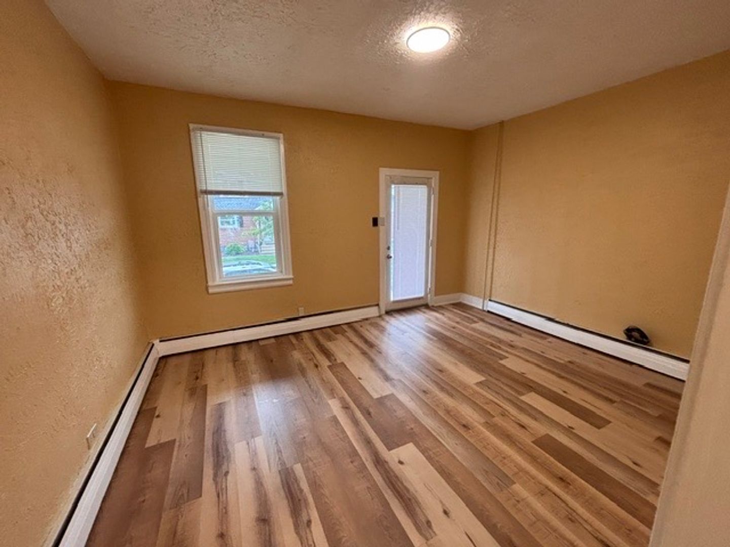 22 S Elm St – photo 3