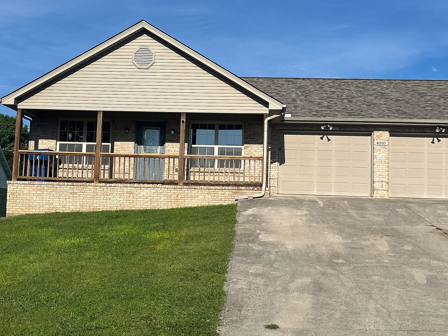 Faith Court Townhomes – photo 1