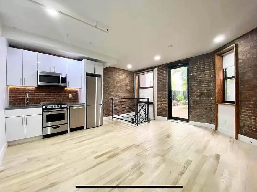 52 Hamilton Pl – photo 1