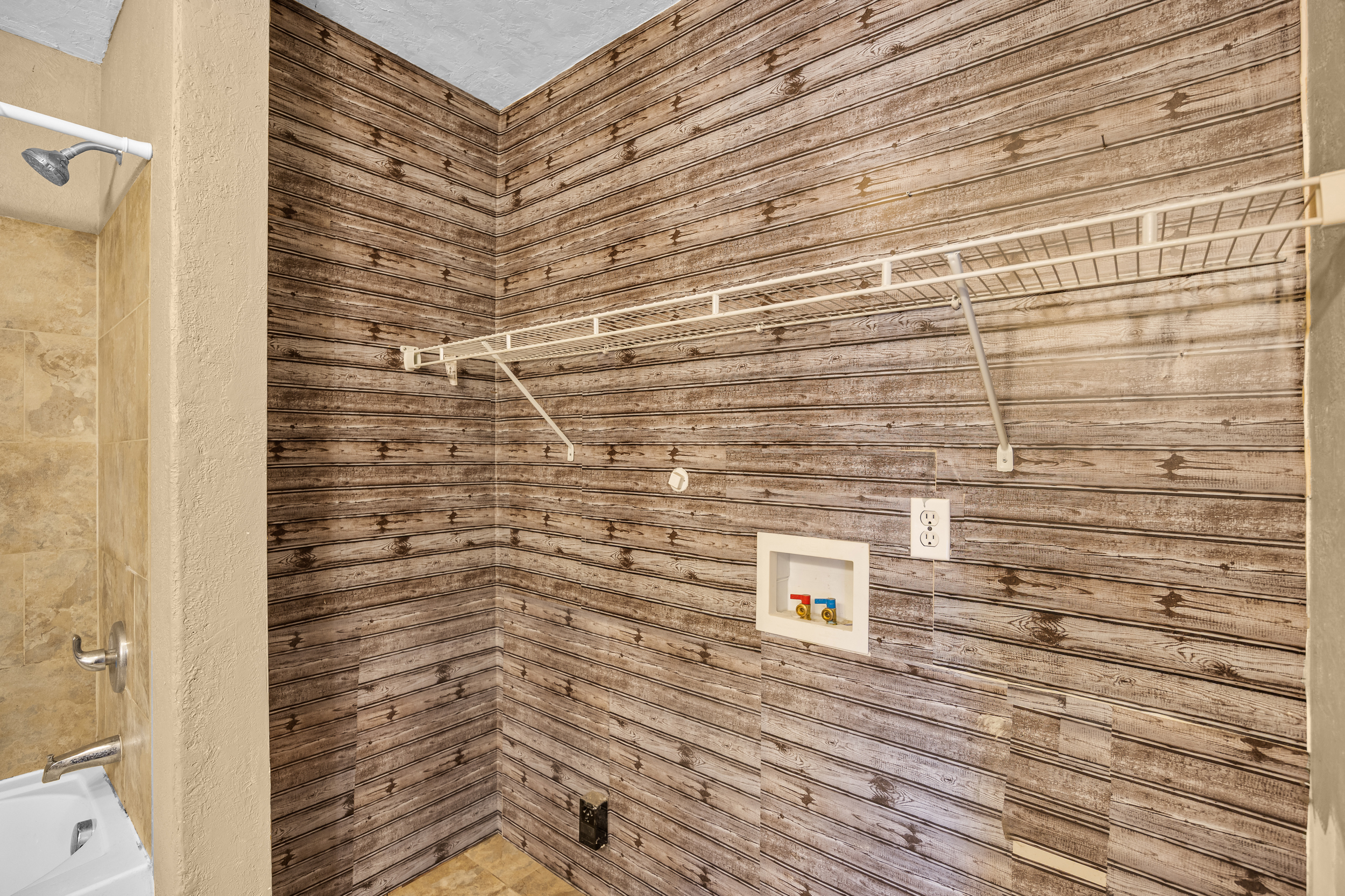 209 W Bridgers St Ext – photo 4