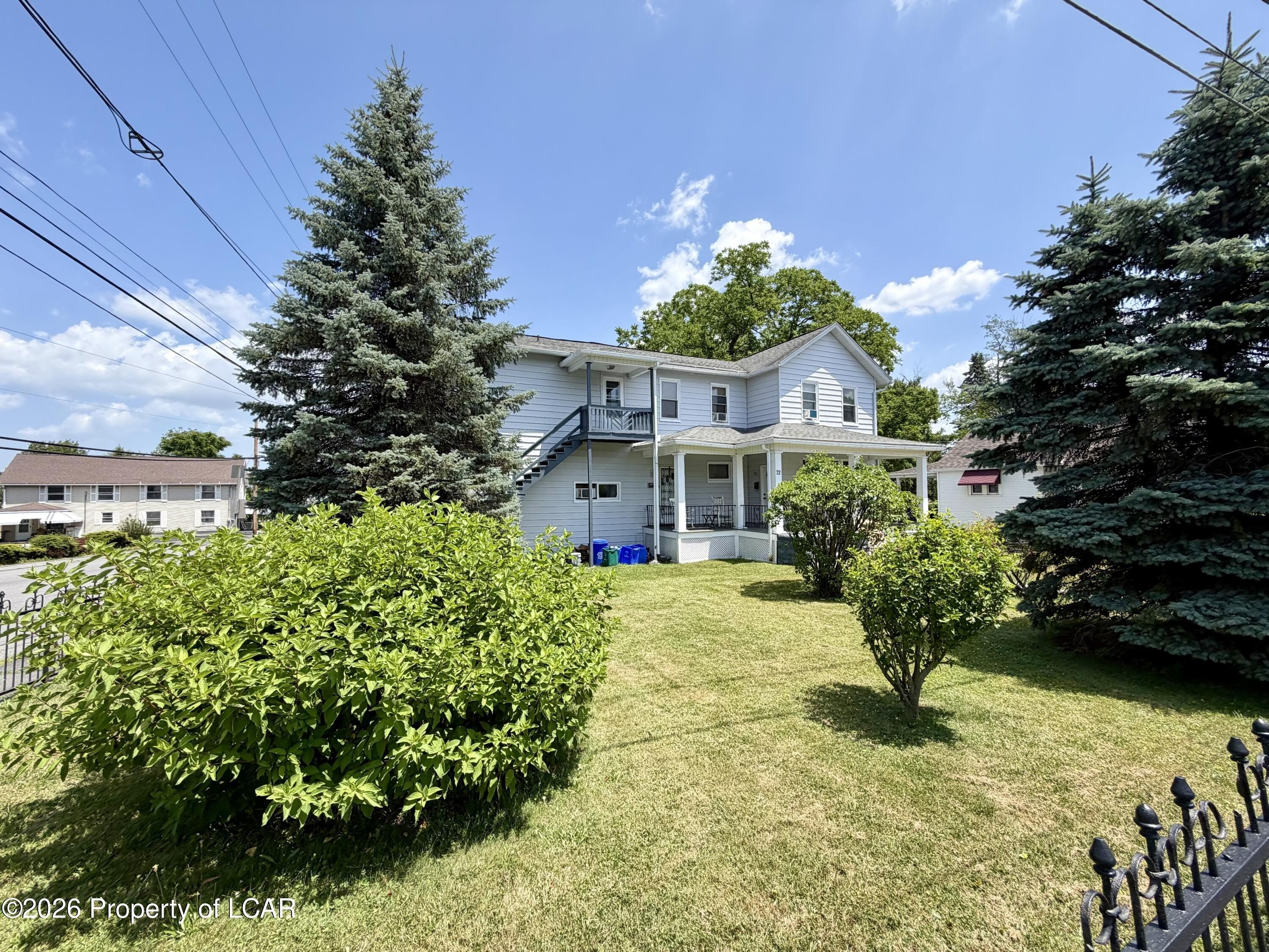 74 1st St – photo 2