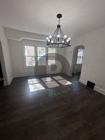 4126 E 143rd St – photo 2