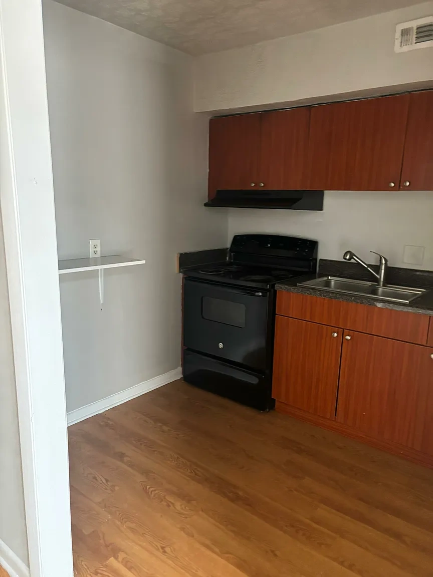 South of Maple Apartments – photo 5