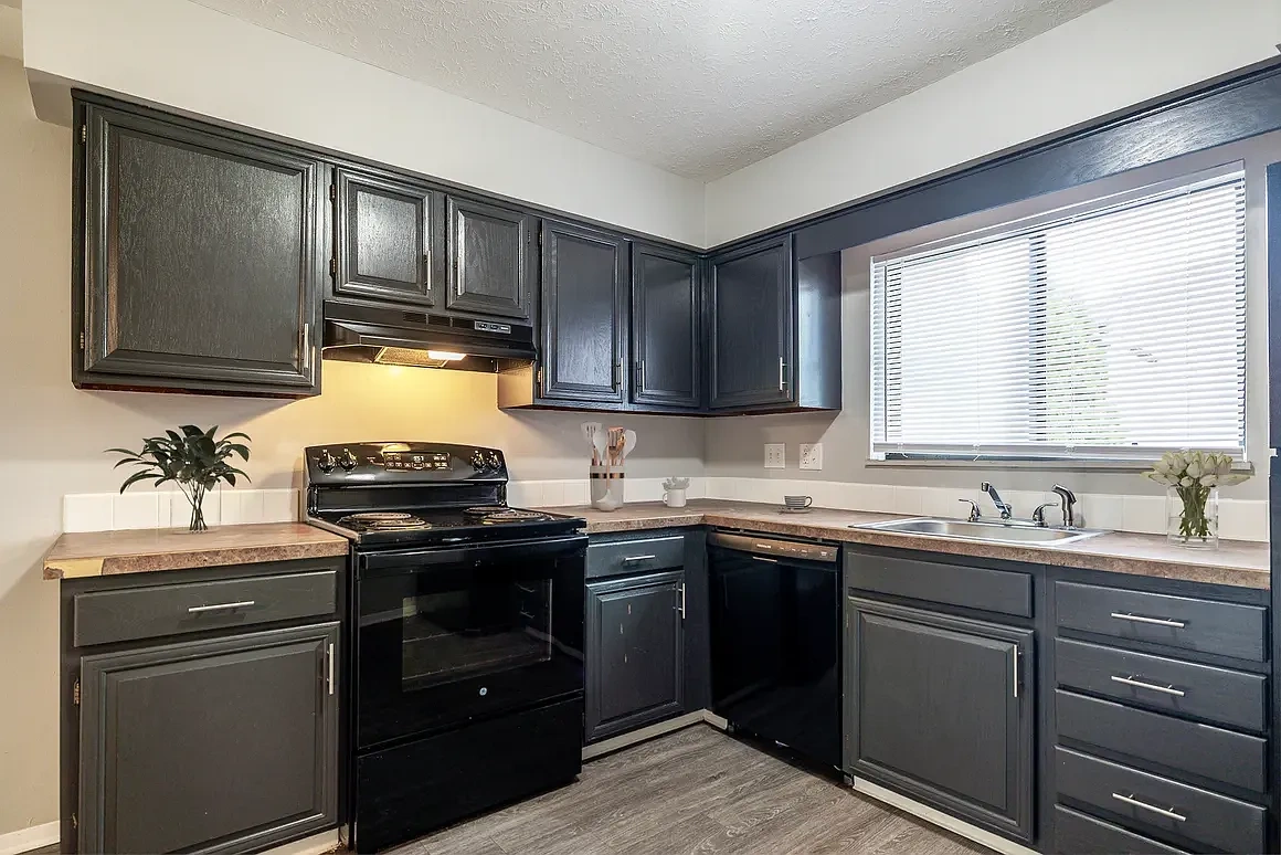 Dominion Townhomes & Apartments – photo 4
