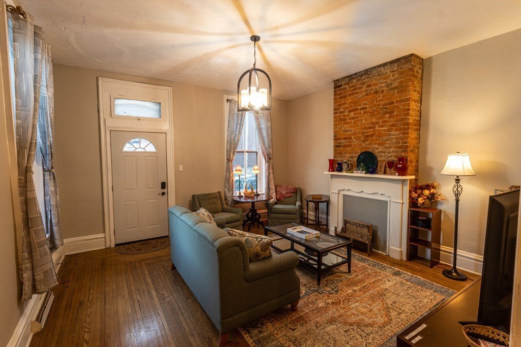 2232 Eoff St – photo 3