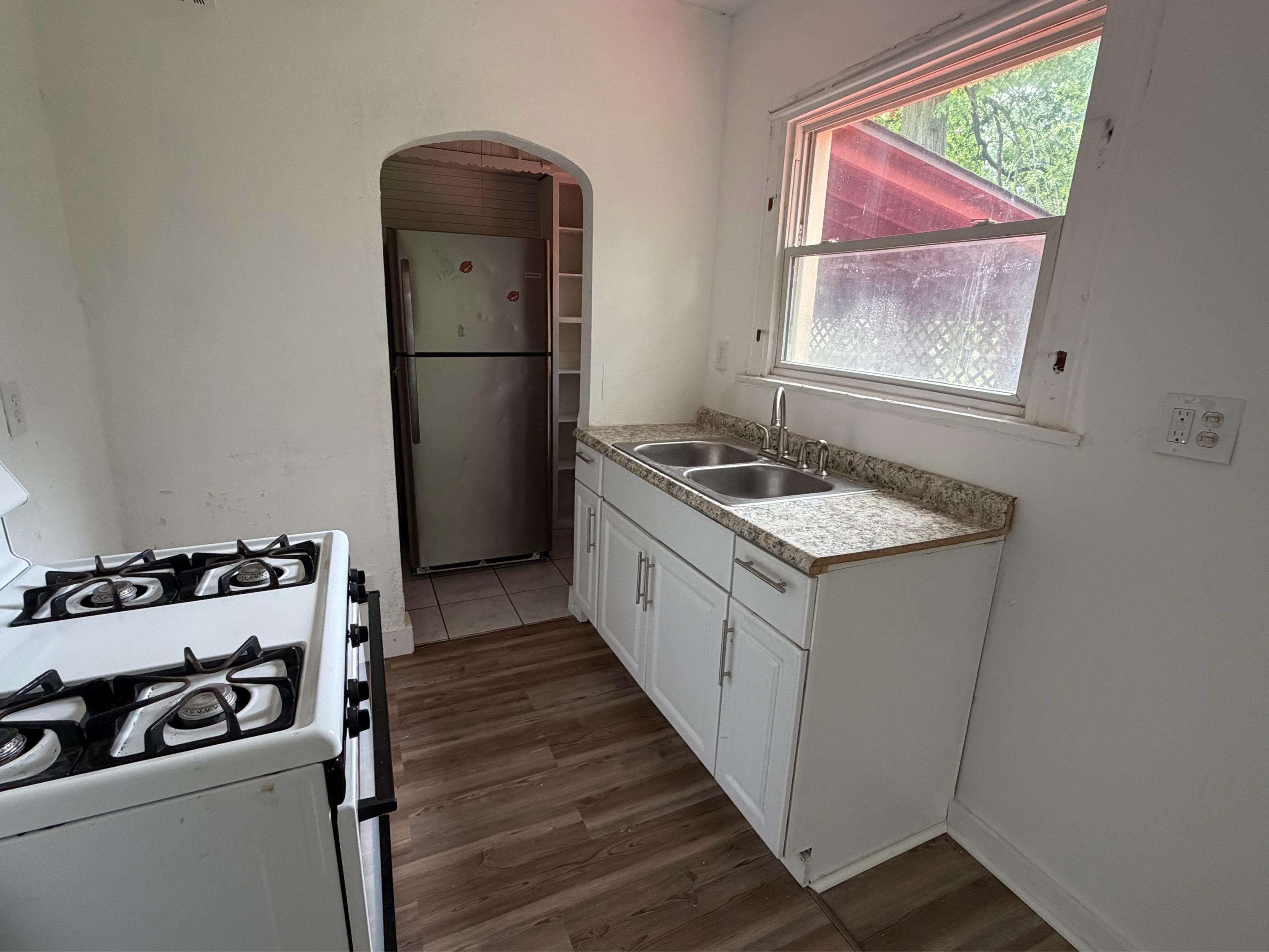 3724 Hillman St – photo 2