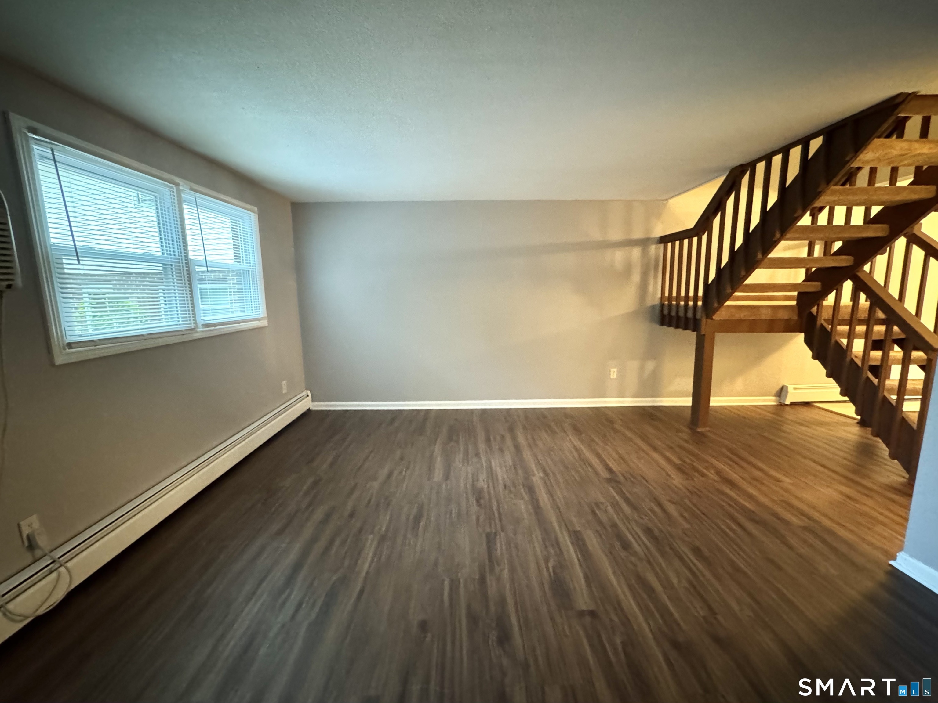 1370 Highland Ave unit 11 – photo 3