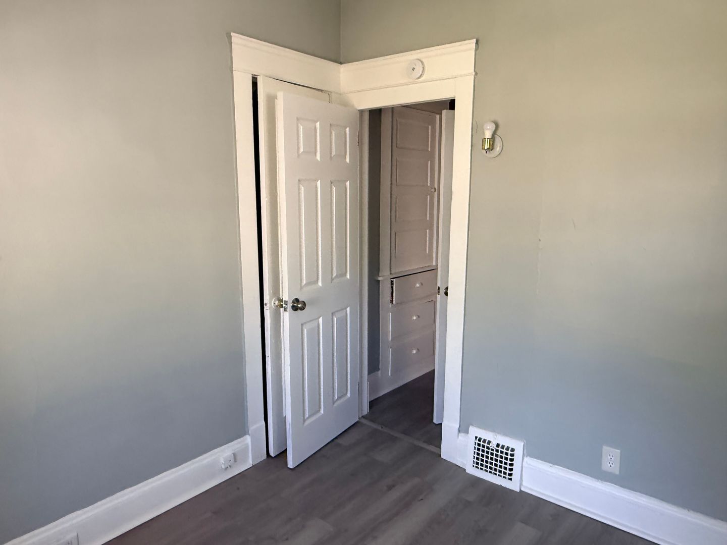 3382 E 102nd St – photo 5