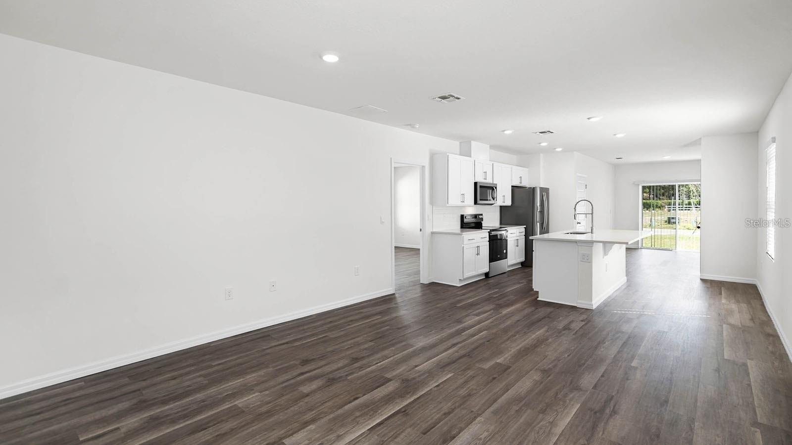 1628 Hummingbird Rd – photo 2