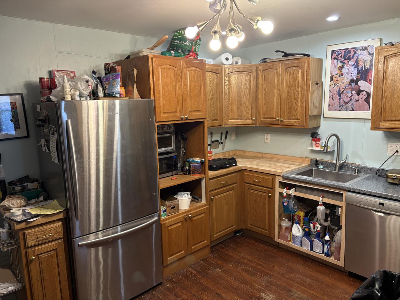 1657 Lionel Ave – photo 1