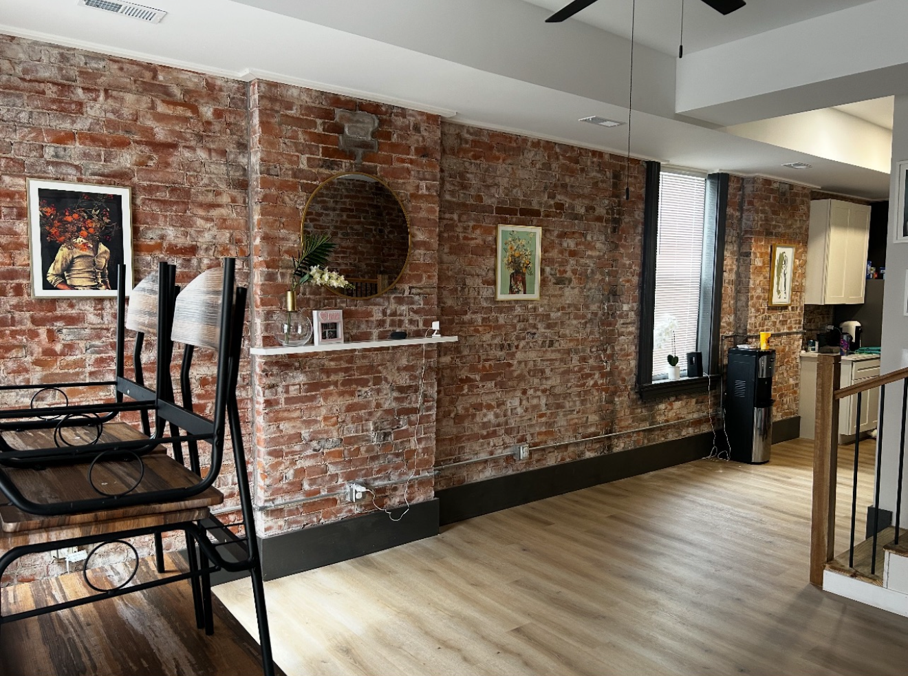 1861 Menard St – photo 4