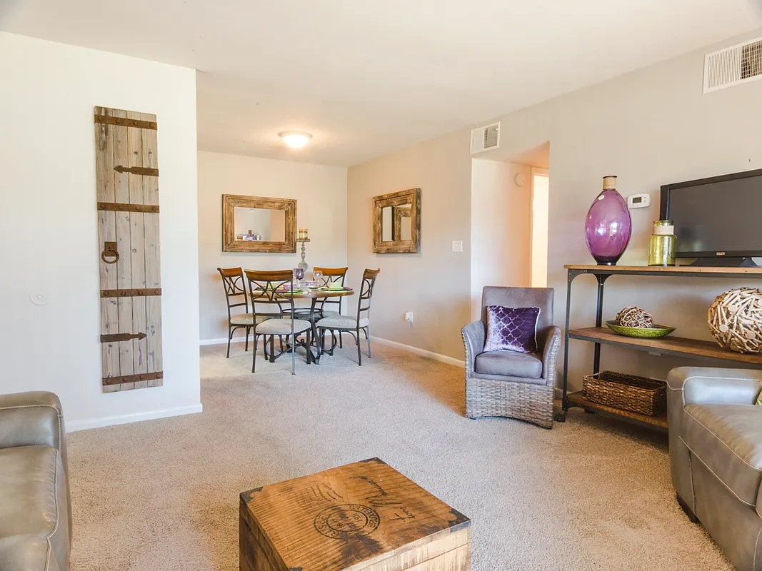 The Crest Apartments – photo 4