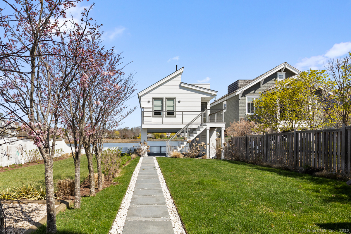 11 Old Mill Rd – photo 1