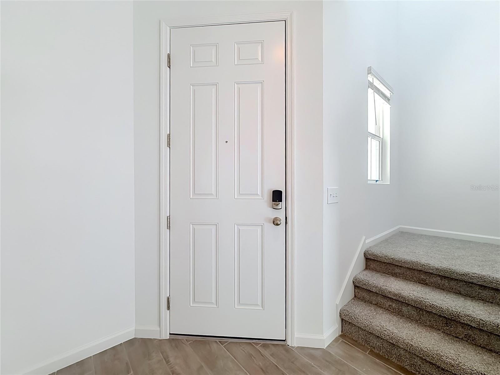 770 Lake Dell Ave – photo 4