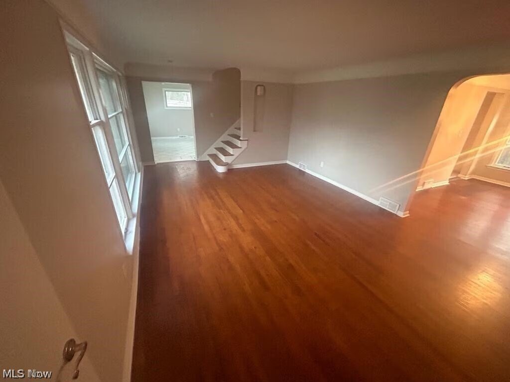 2079 S Green Rd – photo 2
