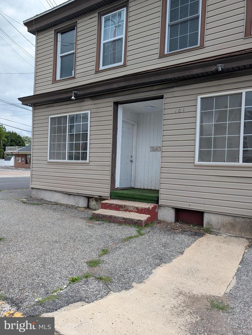 101 S 2nd St unit 101A – photo 1