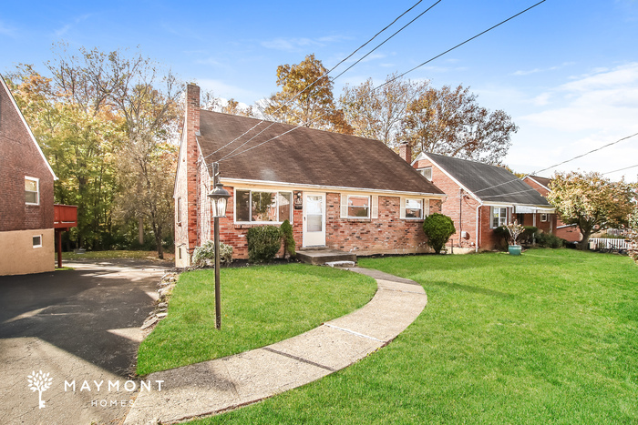 1395 Tallberry Dr – photo 5