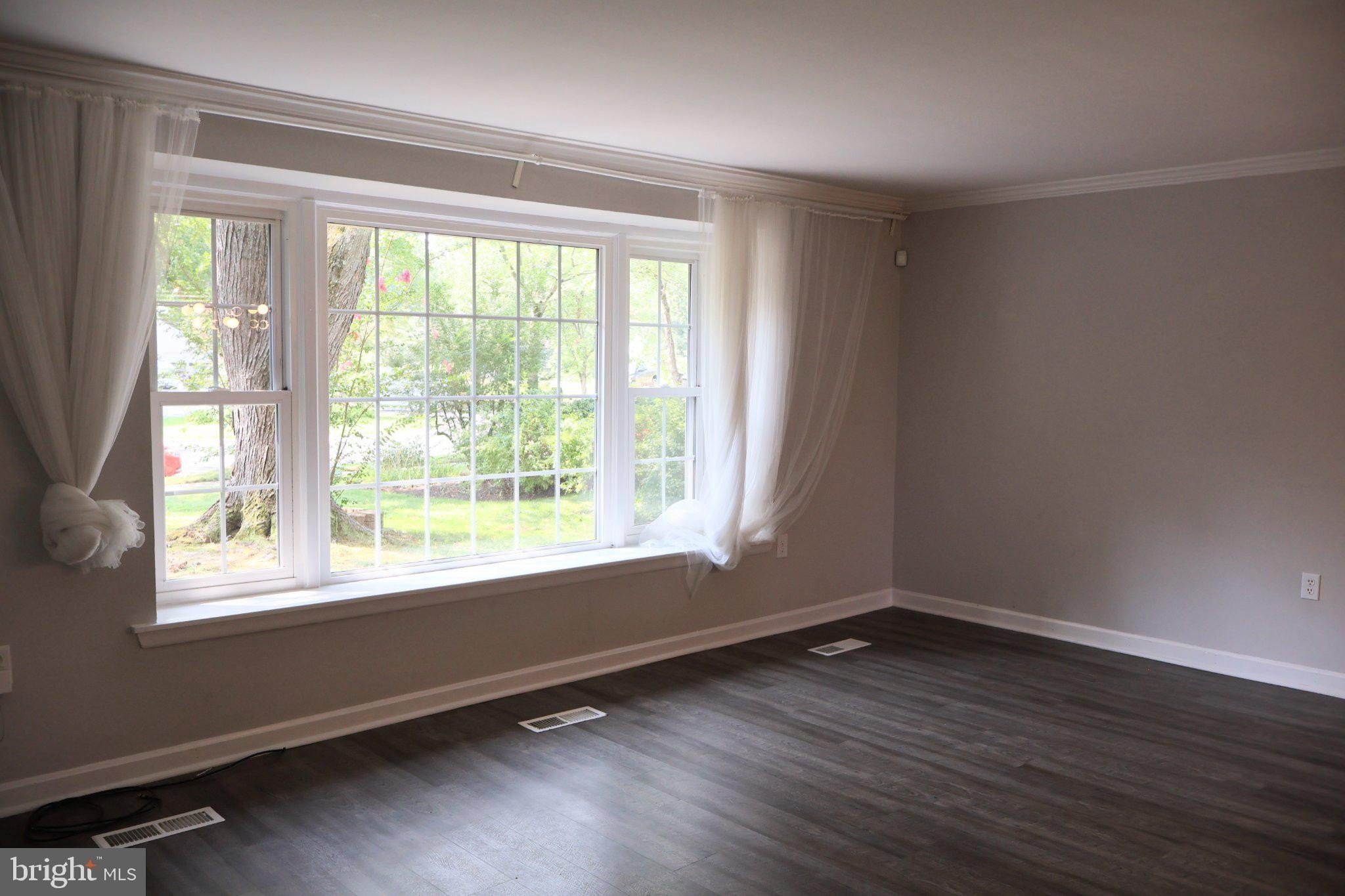 5218 Caroline Cir – photo 5