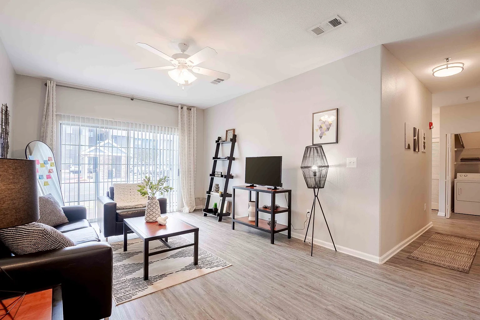 Outpost at Waco - Pricing Per Room – photo 3