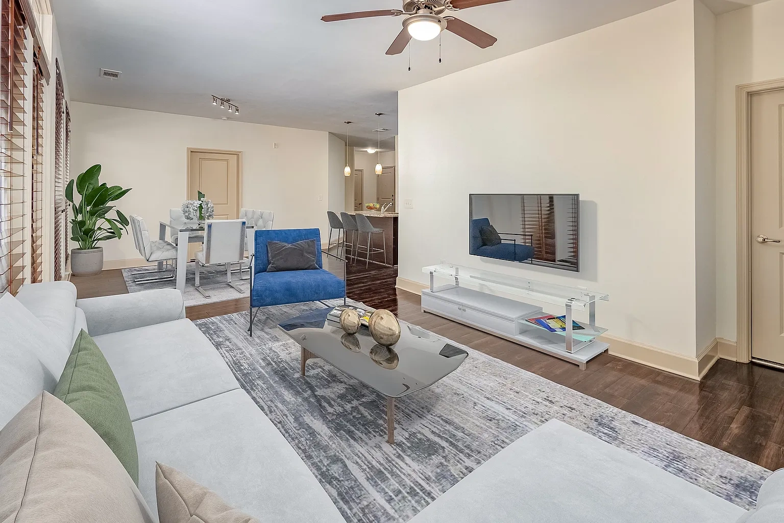 1377 Brookhaven Apartments – photo 4