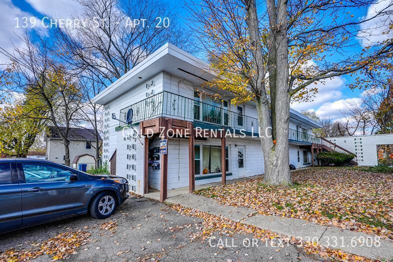 139 Cherry St – photo 4