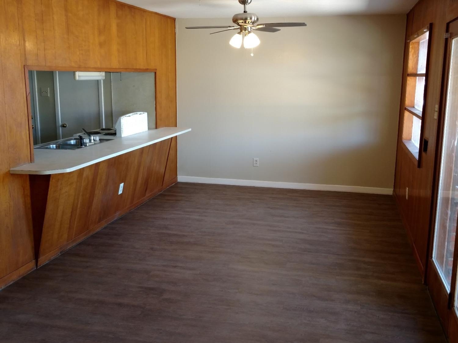 2812 43rd St #7 – photo 2