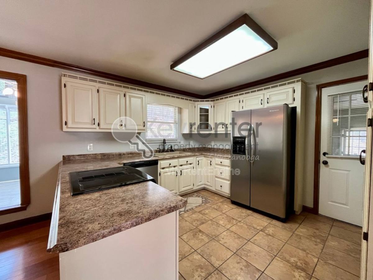 4704 Privateer Rd – photo 4