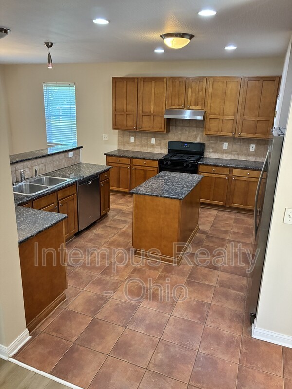 7737 Tree Lake Blvd – photo 5
