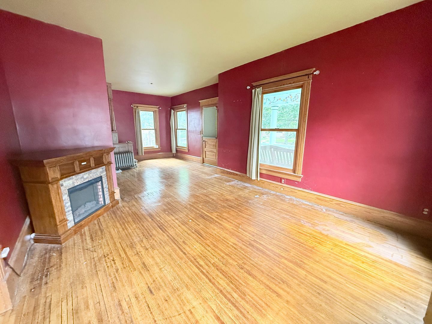 906 N Evans St – photo 5