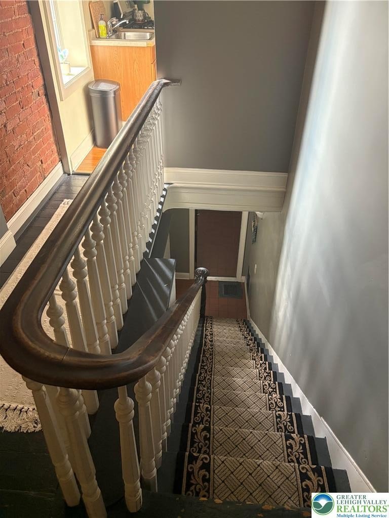 21 E North St #2ND – photo 5