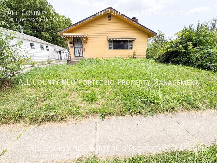 400 S Highland Ave – photo 1
