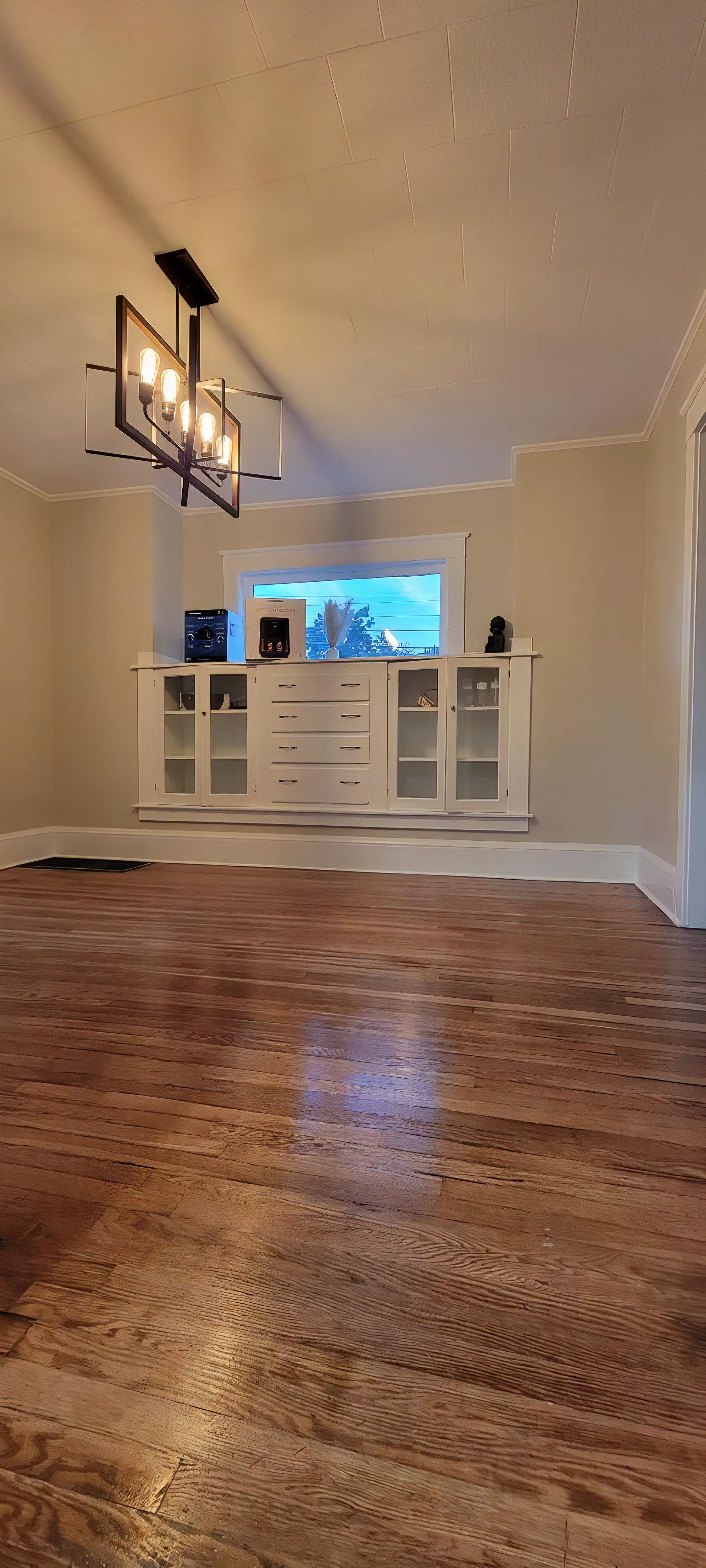 120 W 12th St – photo 1