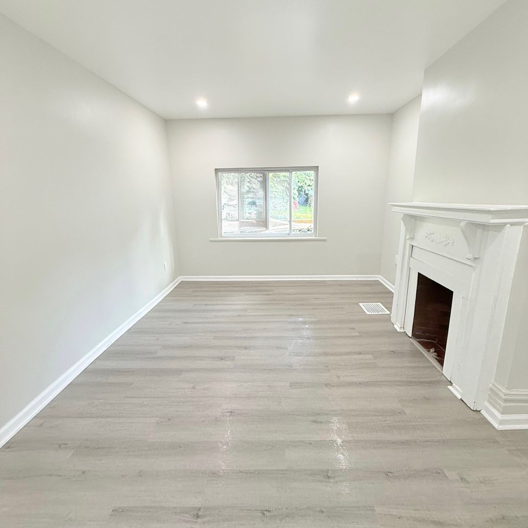 2021 Hampton Ave unit Floor 1 – photo 1