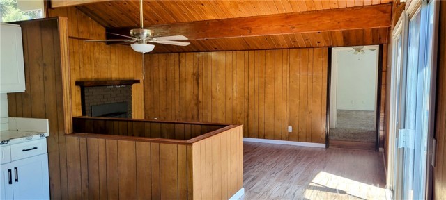 389 Dorn Dr – photo 4