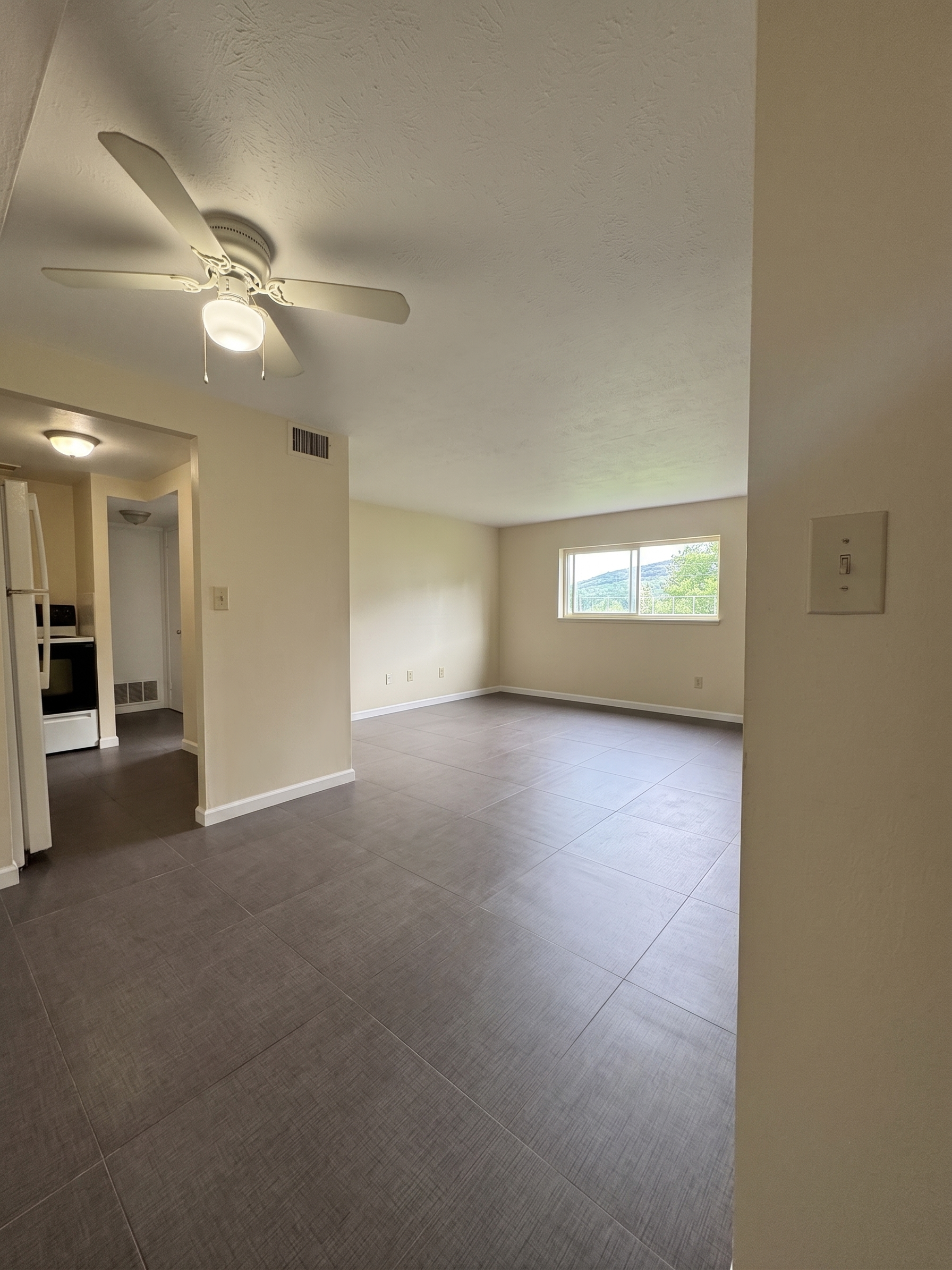 501 Southern Blvd NW unit 102 – photo 2