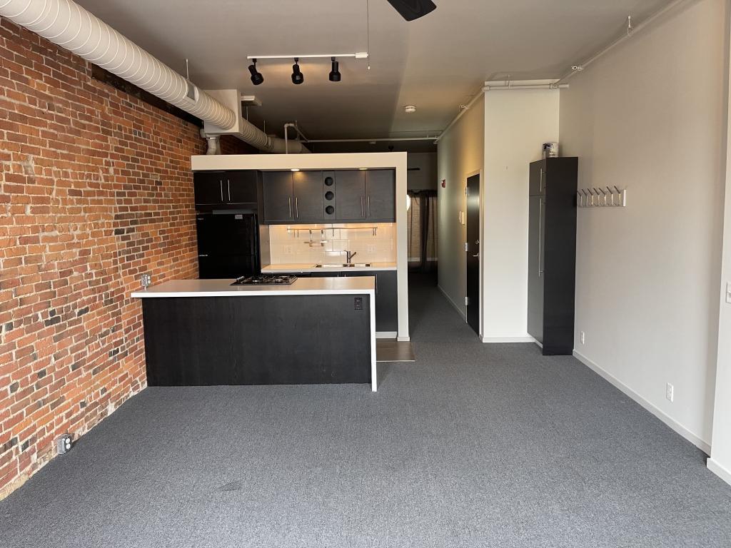 118 S Market St unit # 200 – photo 3