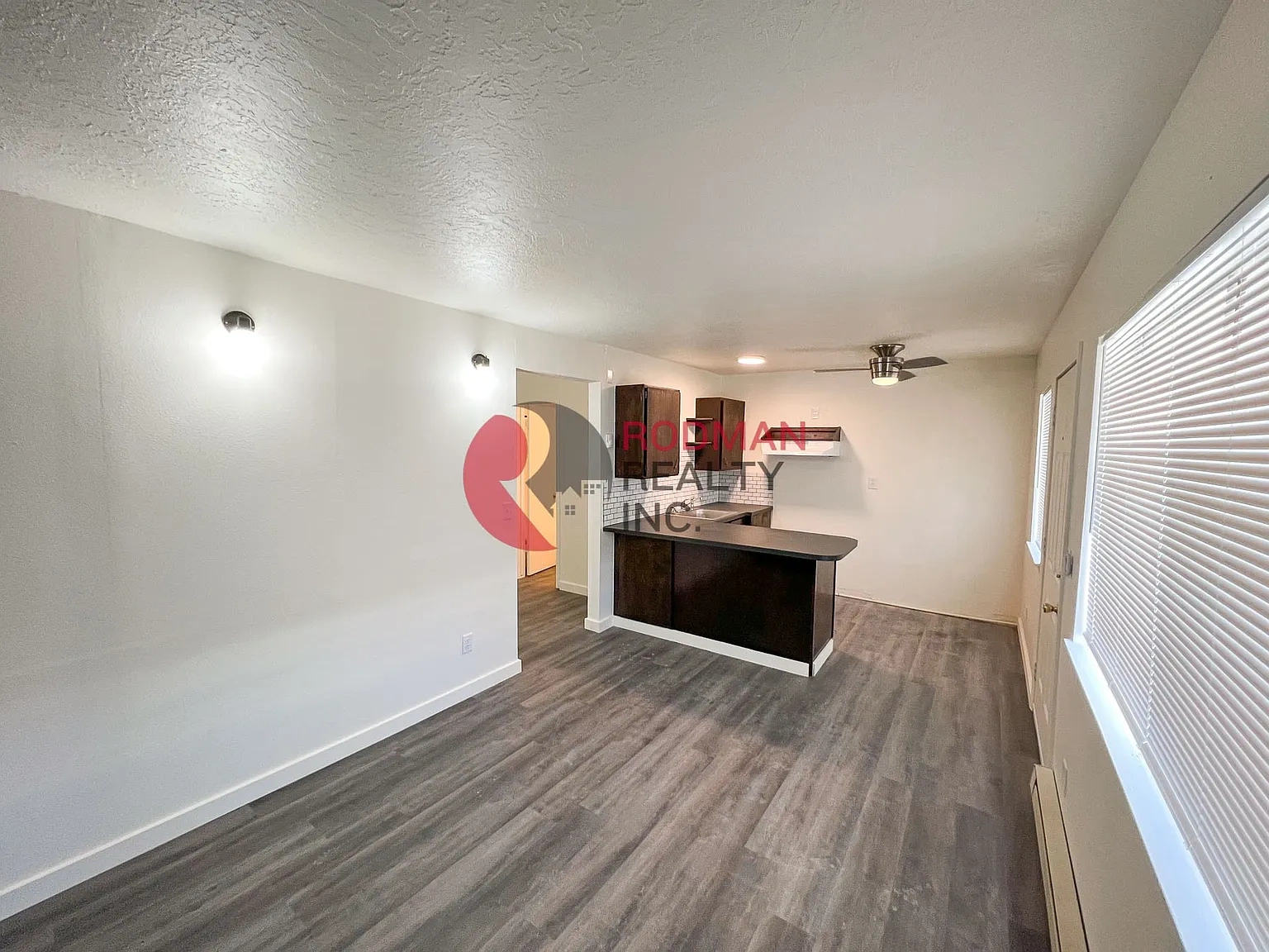 Studio East Apartments – photo 5