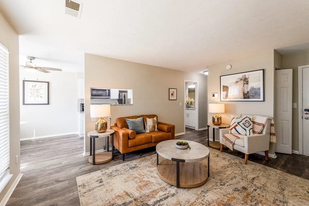 Mad River Apartment Homes – photo 4
