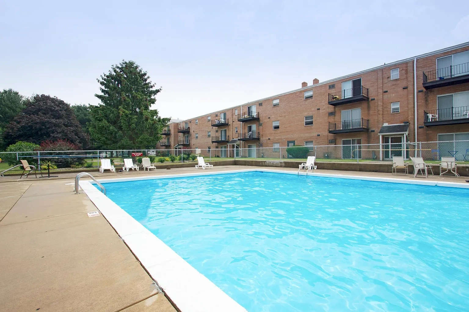 Fox Run Apartments – photo 2