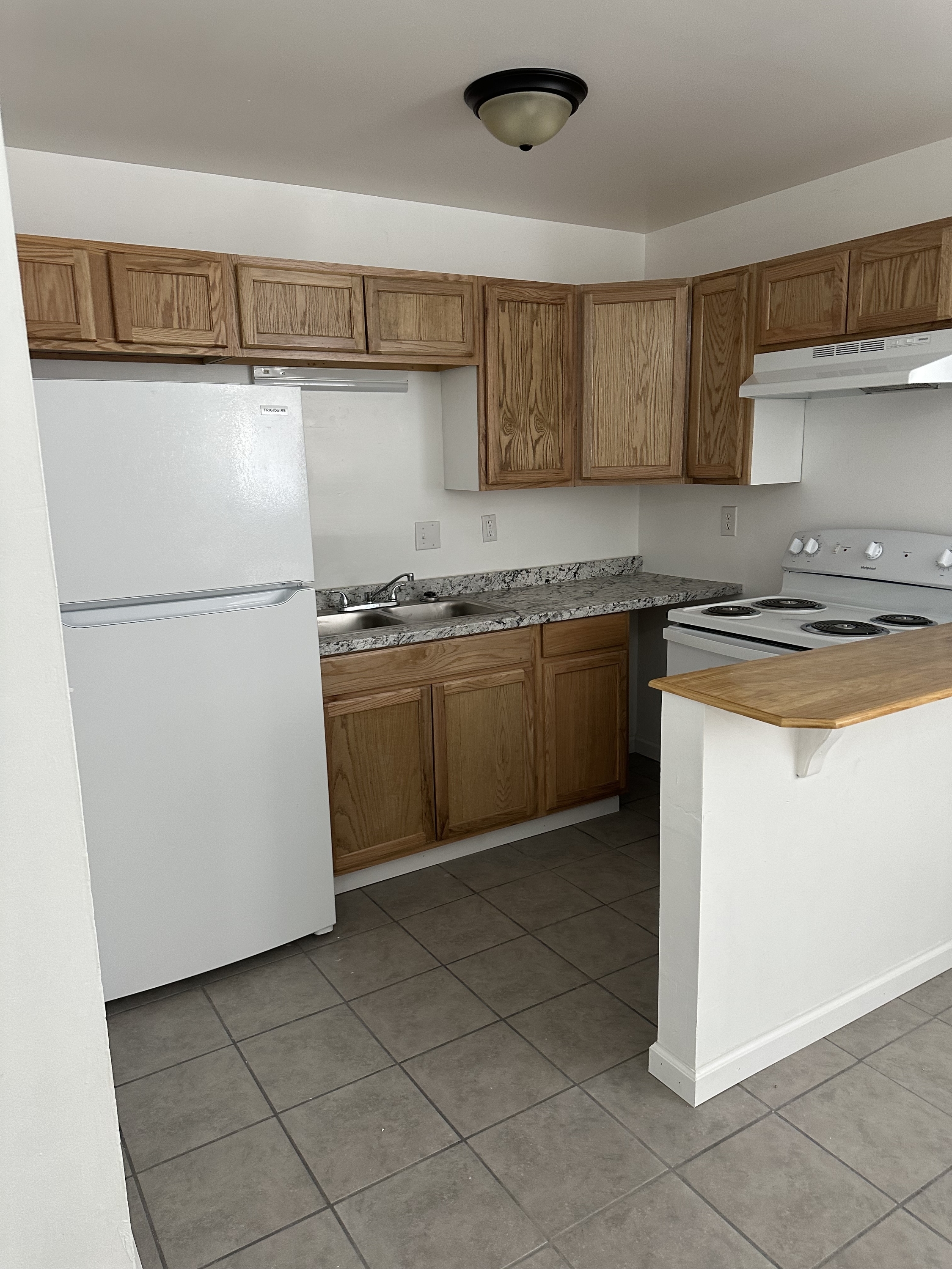 184 E Market St unit 128 – photo 1