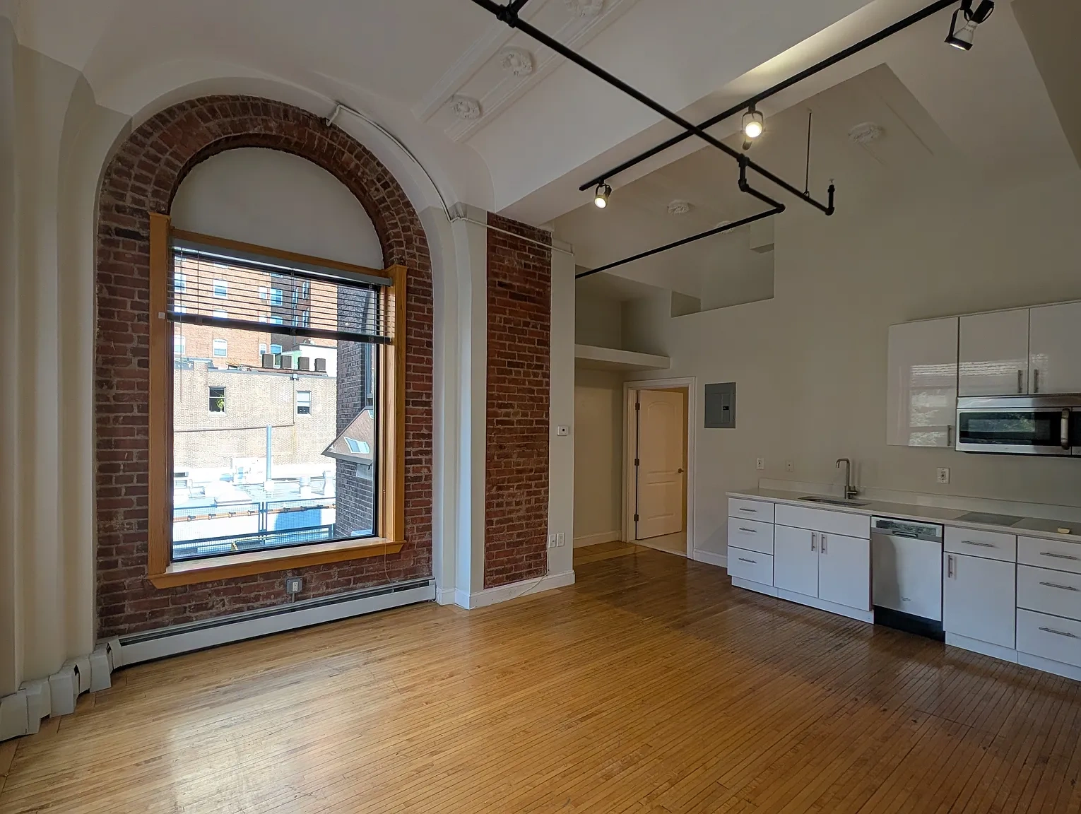 Bulldog Apartments – Floor plan