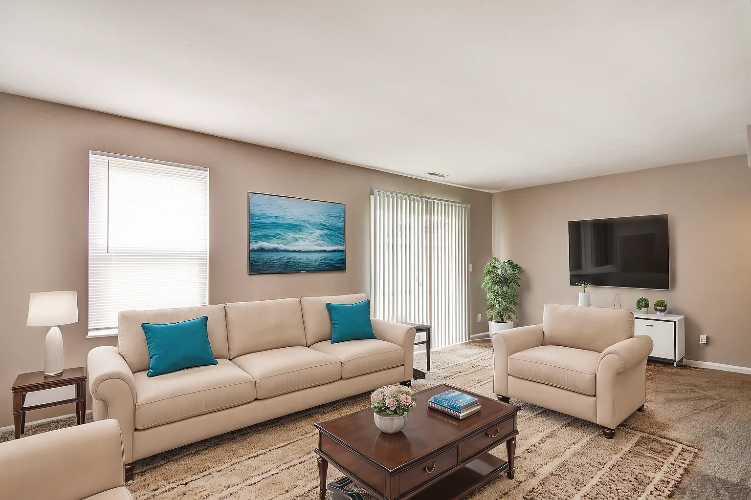 Fox Hunt Apartments – photo 3