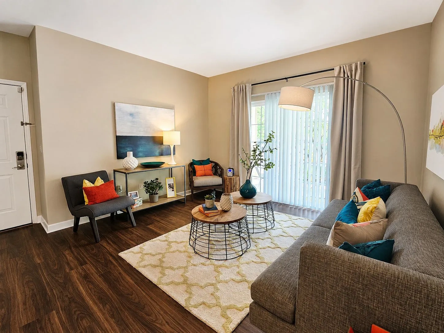 The Bradford at Easton Apartment Homes – photo 4