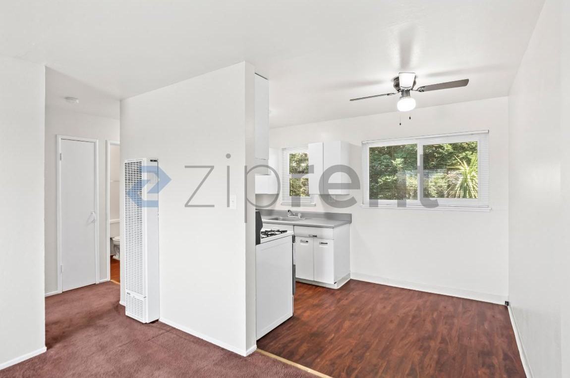24035 2nd St unit 209 – photo 4