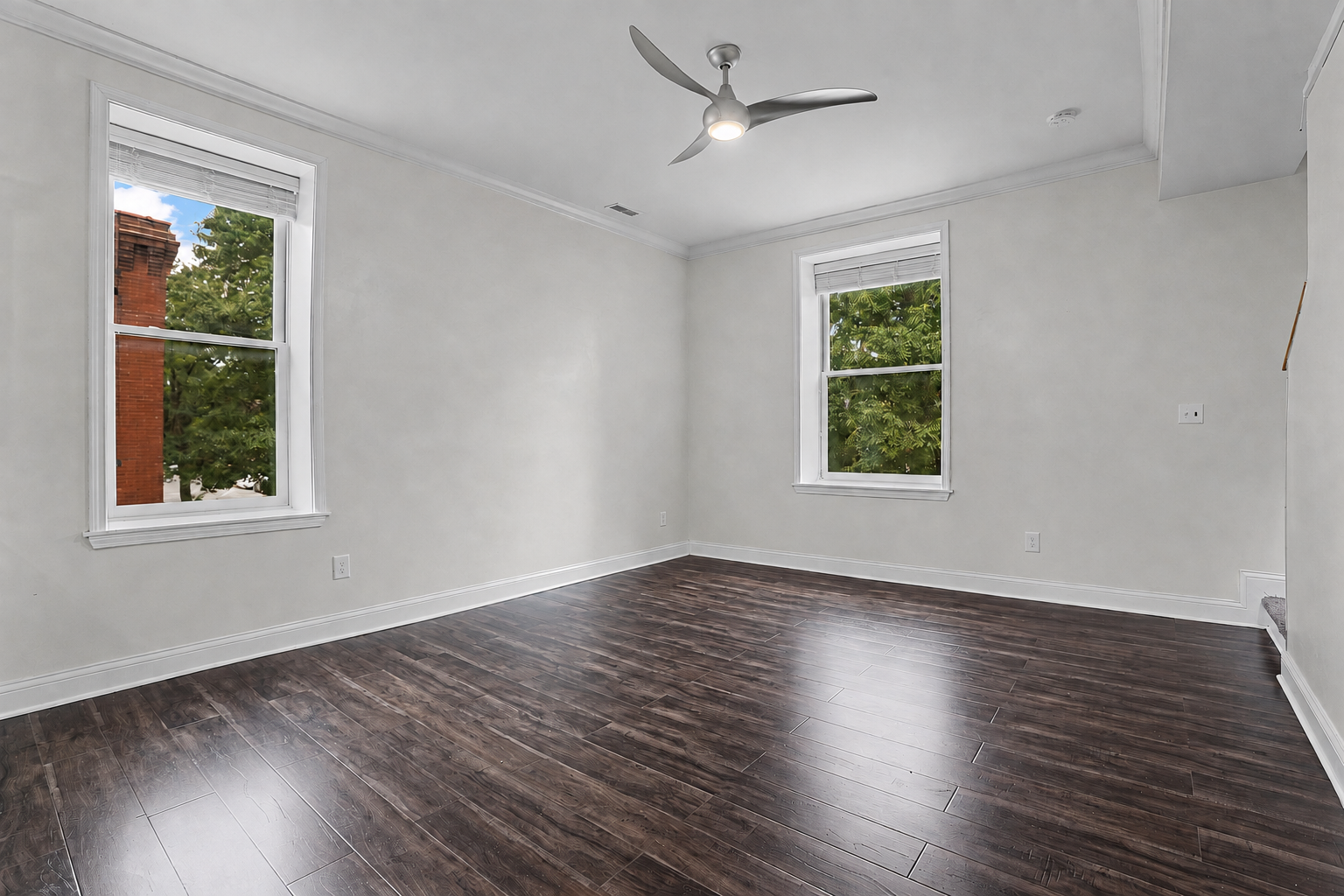 2263 Indiana Ave – photo 5