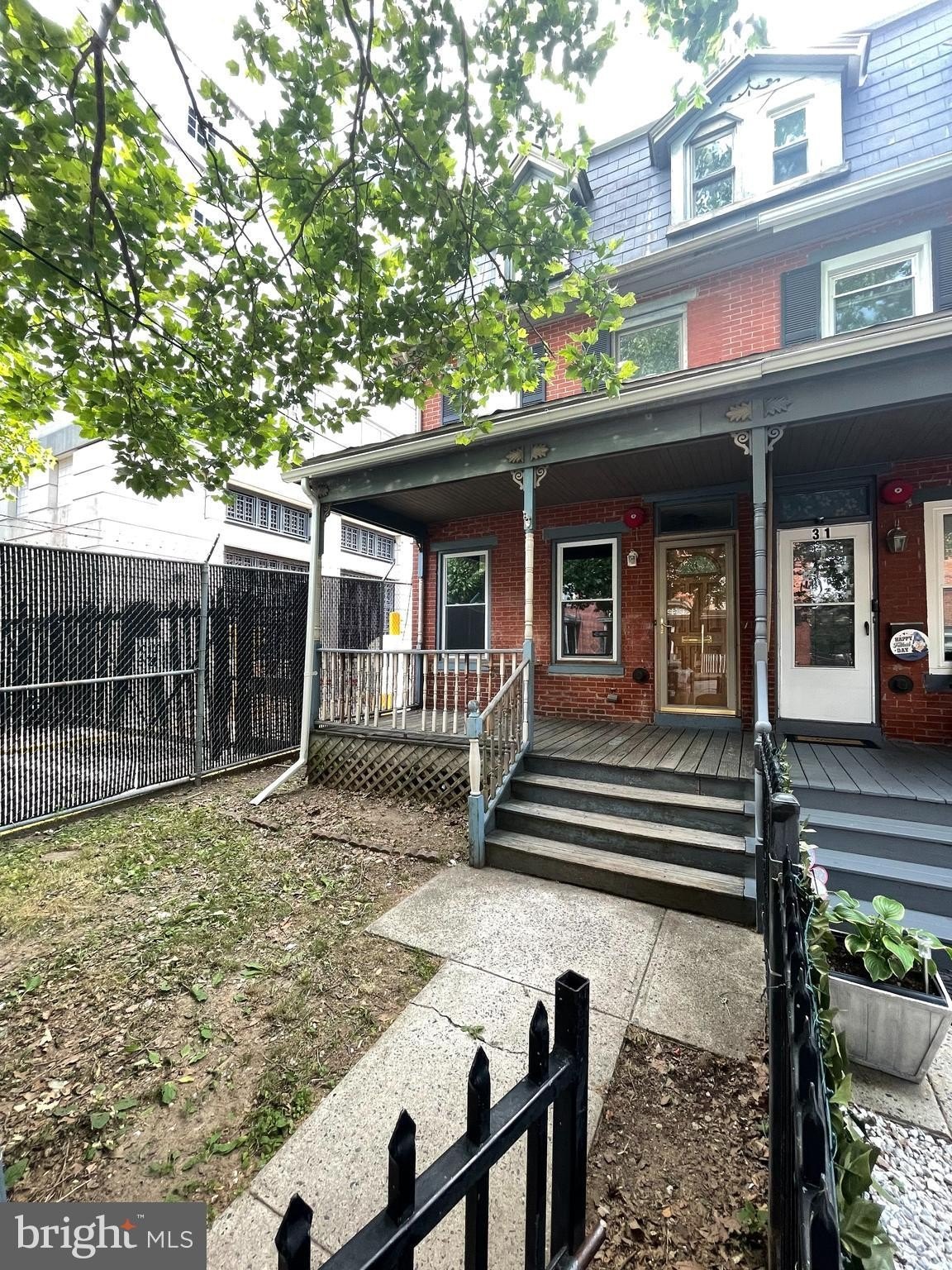 29 Carroll St – photo 3