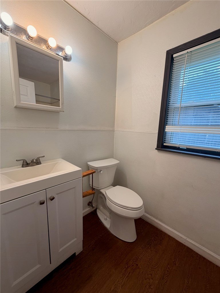 217 E Adobe St – photo 2