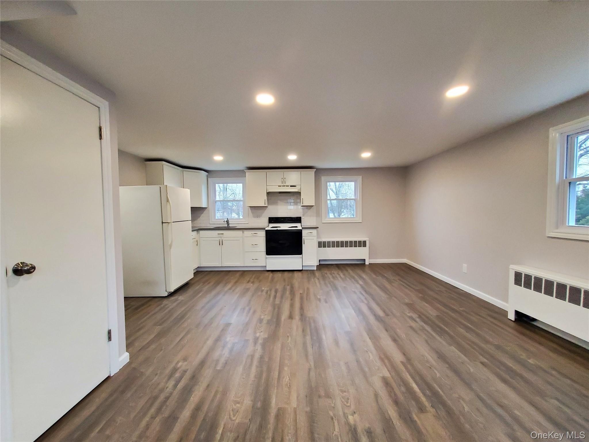 273 S 16th St – photo 2
