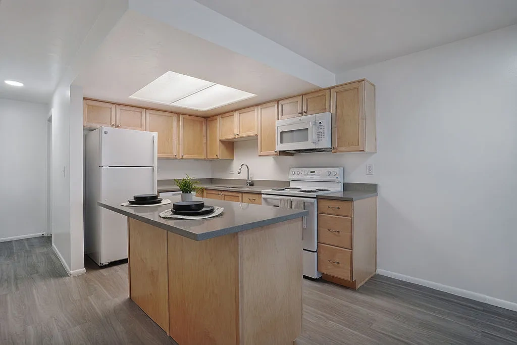 Valley Park Apartments – photo 3